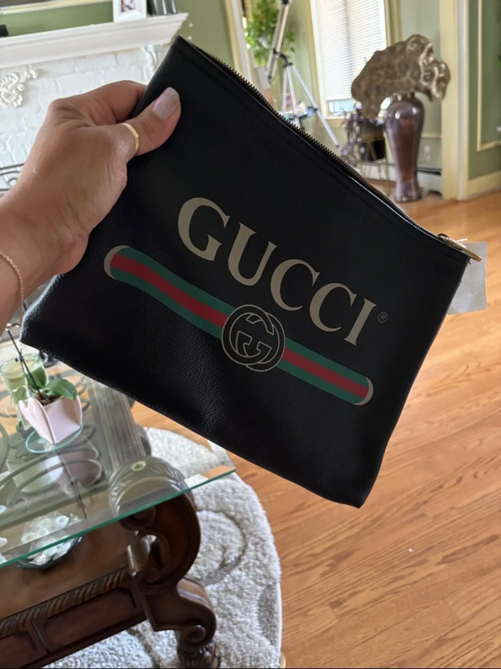 Gucci Black Leather Logo Classic Clutch with Green-Red Stripe - Picture 5 of 10